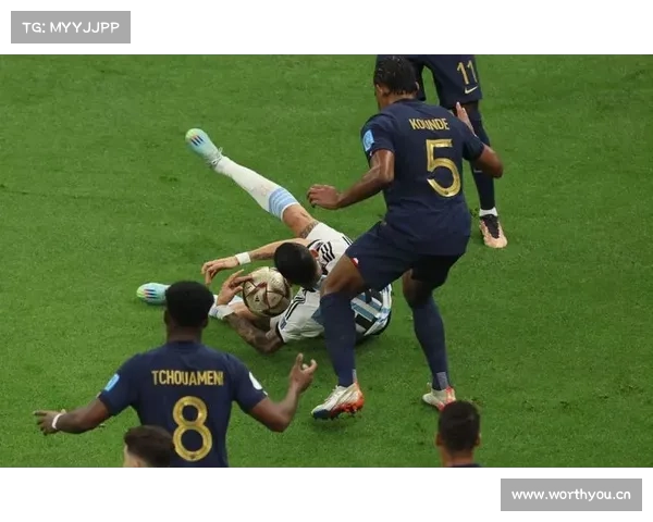 阿根廷友谊赛半场三球领先麦卡利斯特梅开二度成全场焦点